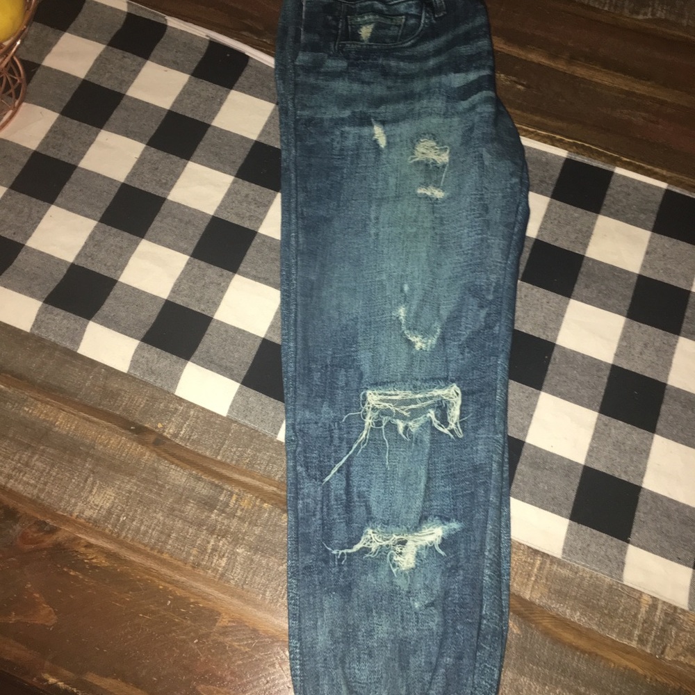 Kittenish joggers